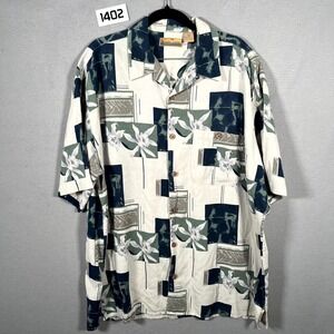 Bobby Chan Shirt Mens XL White Blue‎ Floral Silk Short Sleeve Casual Button Up